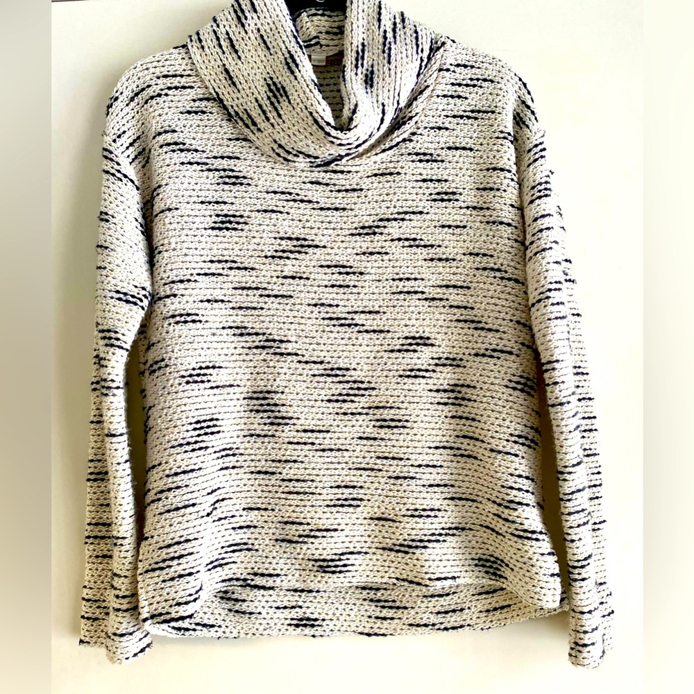 Loft size s cowl neck sweater black and white